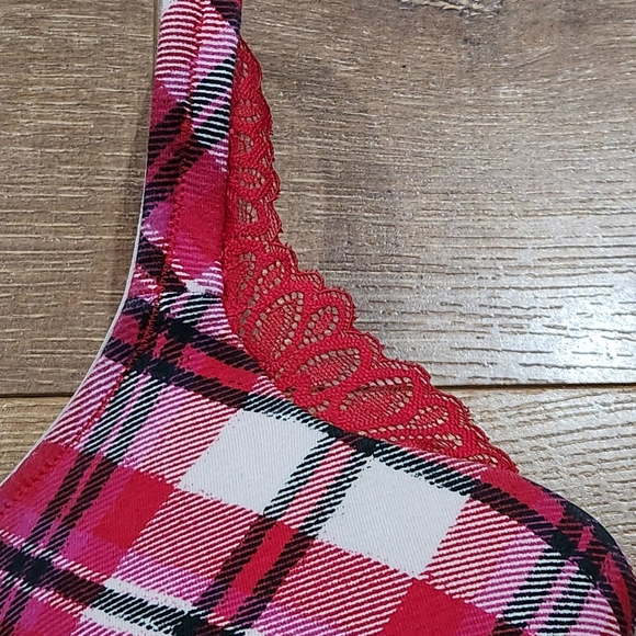 Lane Bryant Cacique Red Plaid Light Lined T-Shirt Bra 38G Holiday Comfort Casual - Picture 4 of 12